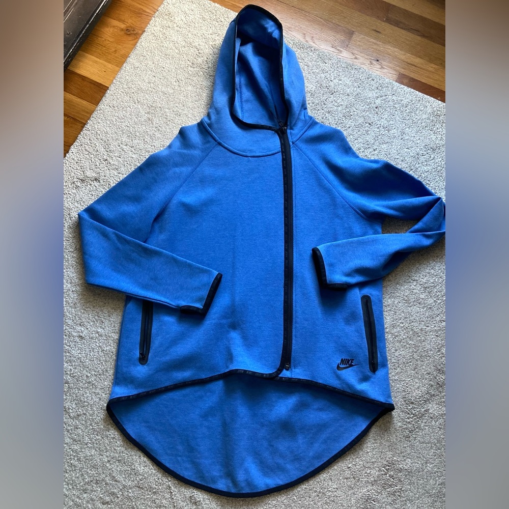 Nike hi-low jacket